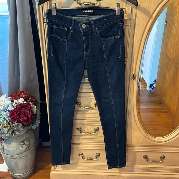 Express Skinny Jeans - Picture 2 of 13
